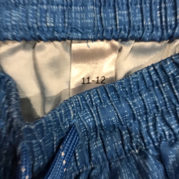 2 x BOYS BOARDIES. LIKE NEW BOTH SIZE 12 - Picture 2 of 4